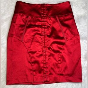 BEBE RED SATIN PENSIL SKIRT SIZE 4